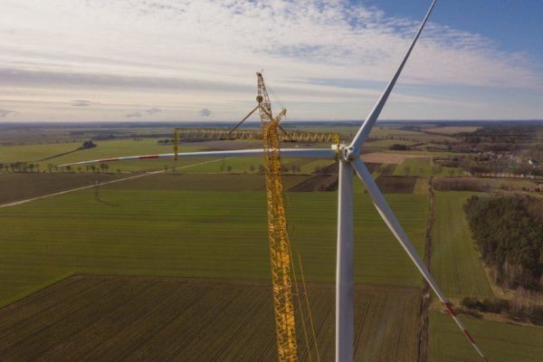 Wind-turbine-Potegowo-Fotograf-Wielgat-144